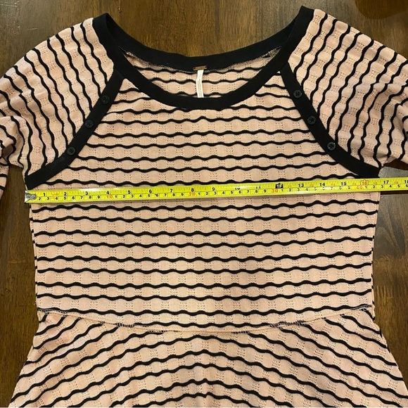 Free People Size L Wavy Stripe Pointelle Knit Peplum Long Sleeve Top Pink Black - Picture 5 of 5